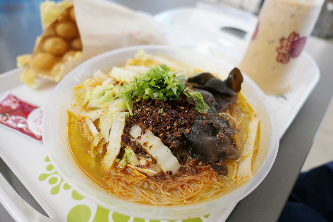 バブル・ワッフル・カフェの麺