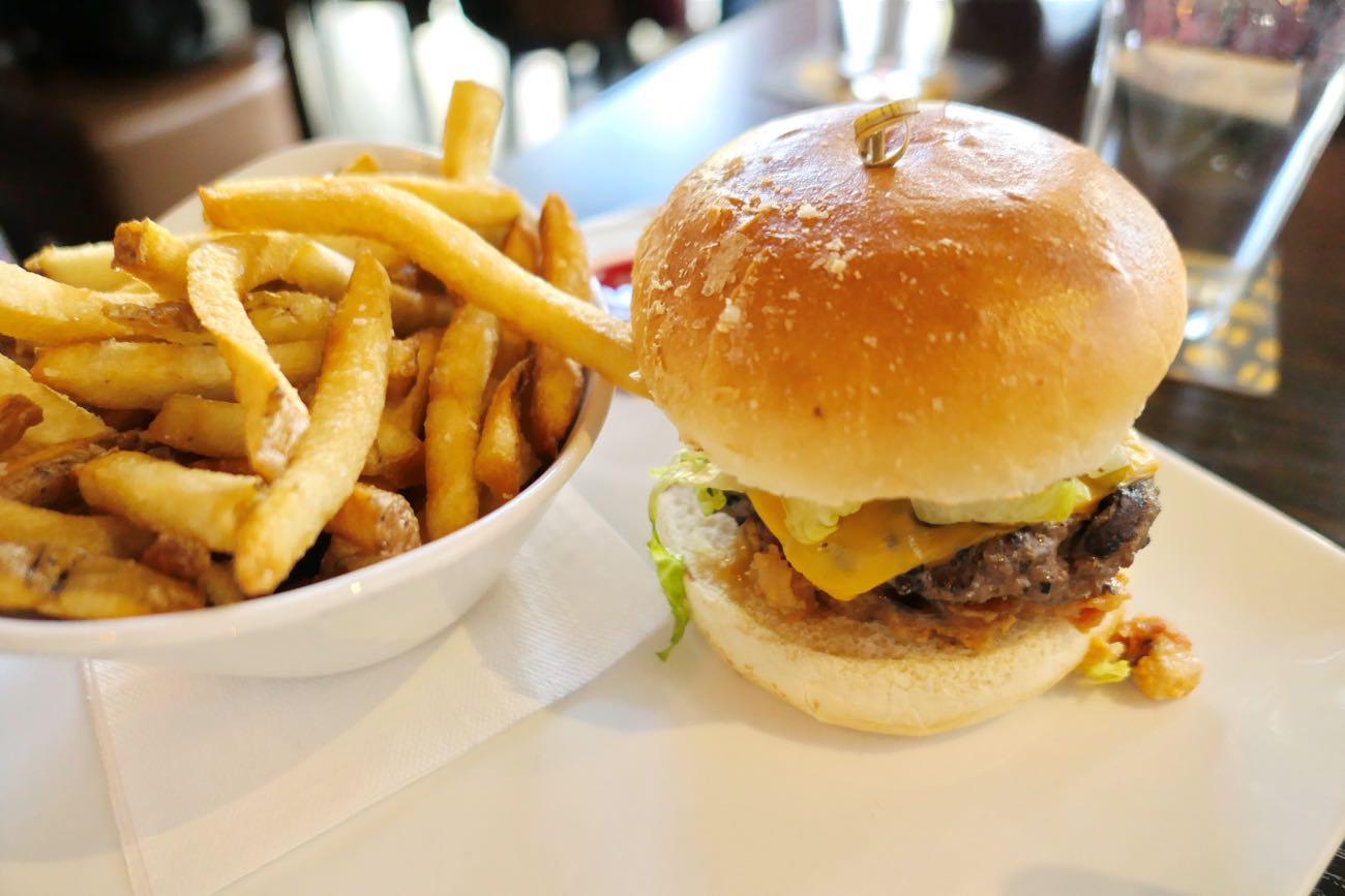 Monkey 9の「the burger」